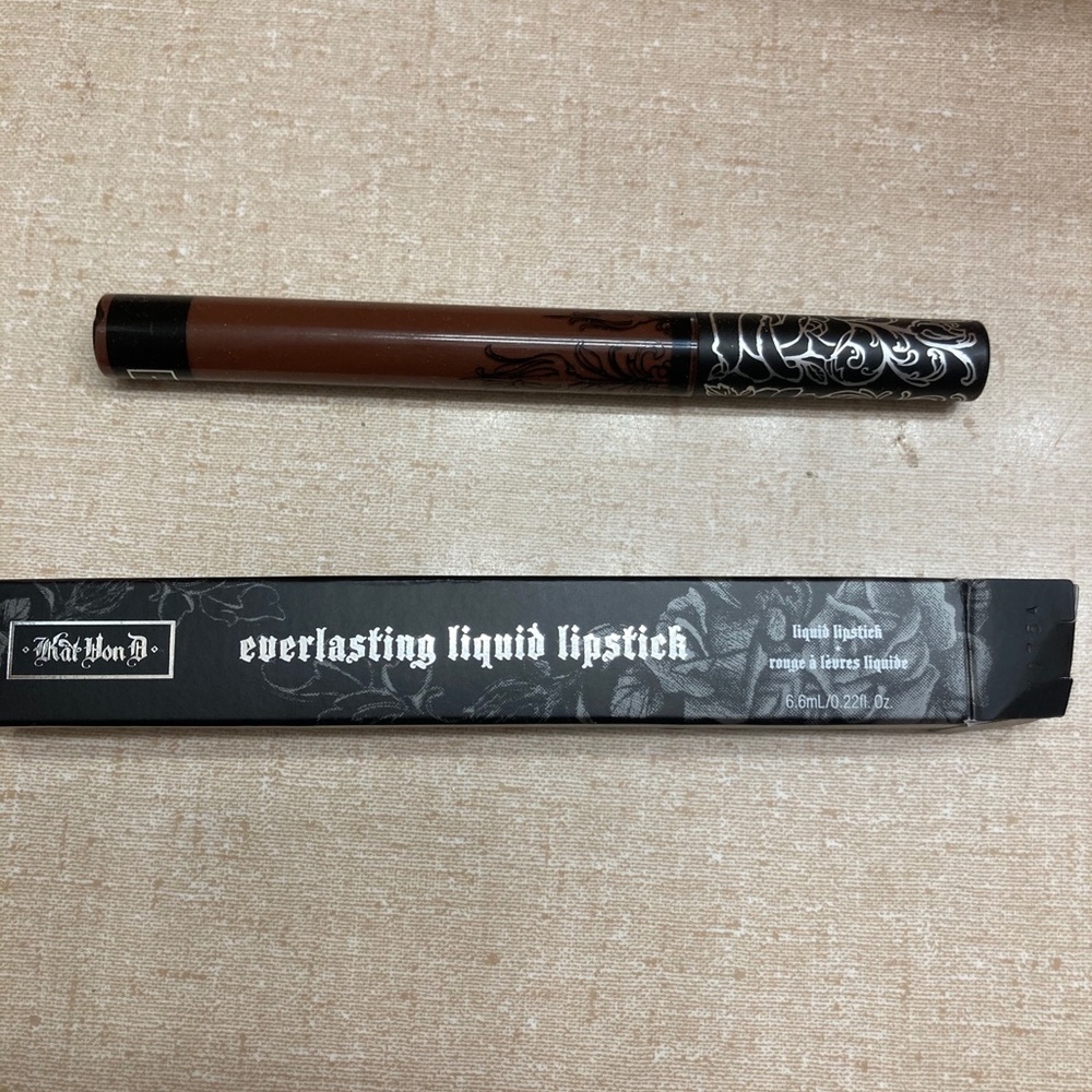 KVD Crucifix lipstick